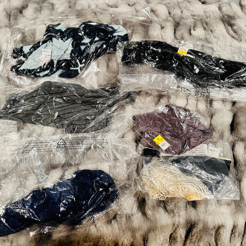 Bulk of brand new panties still packages